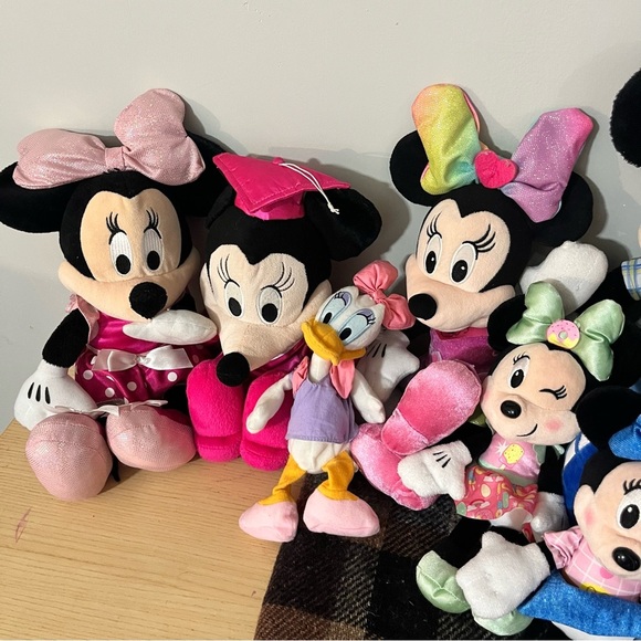 Huge Minnie Mouse and Mickey Stuffed Animals - Picture 2 of 4